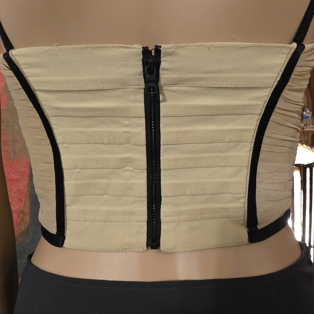 Alice + Olivia Dania Ruched Bustier, Sz 2 - Picture 3 of 15